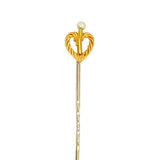 Victorian 15ct yellow gold tie pin with a single pearl set to the top of the pin with a 'rope heart' below. 