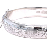 Leaf Pattern Silver Bangle